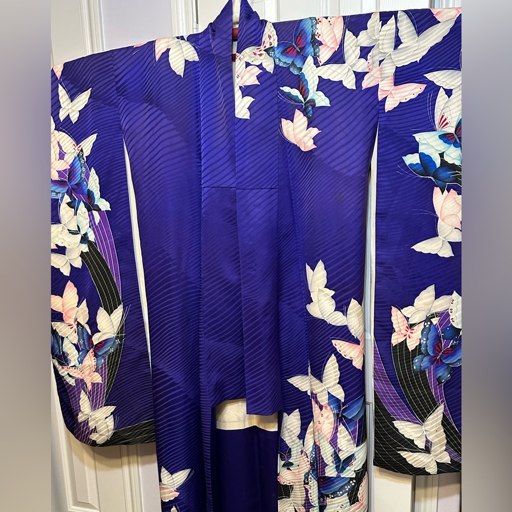 Preowned kimono (furisode) with butterflies, blue & purple, 68.5in/~5’8” /174cm